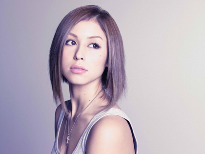 美肌＆碧眼のウクライナ・日本のハーフ美女とのベッド