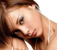 日本人のセフレ募集掲示板で、ヨーロッパ系美女とである